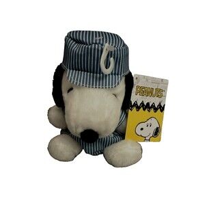 Aurora Palm Pals Snoopy Train Engineer Plush 6” – Peanuts – New w/ Tags